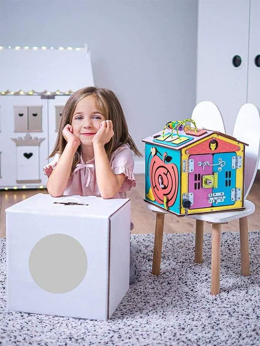 poklon za decu, igracke za decu, drvene igracke, montesori, montesori igracke, pametne kocke, pametne kucice,drvene kucice montesori, interaktivne table, busycube,busyhouse,edukativne igracke, poklon za bebe, didakticke igracke,najbolji poklon za dete